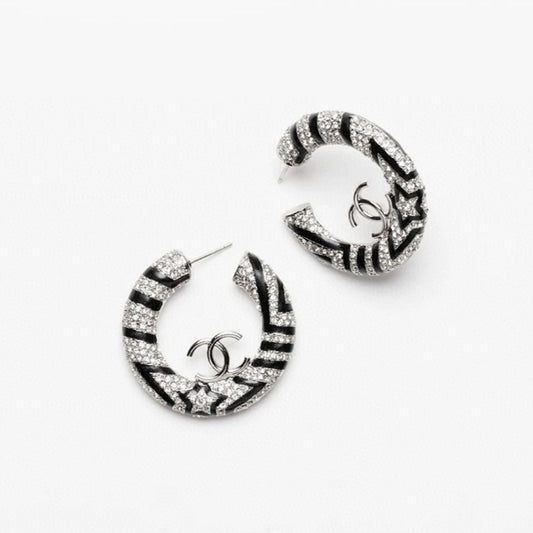 18K  Chanel Black Diamonds Earrings